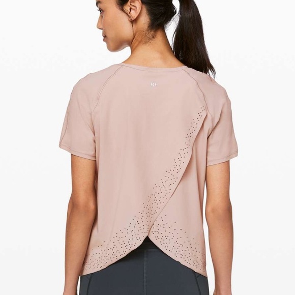 Lululemon Quick Pace Short Sleeve lavender pink
Muse purple - Picture 3 of 9